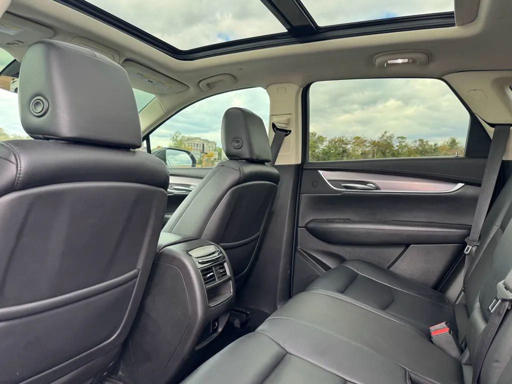 Used 2019 Cadillac XT4 Sport w/ Cold Weather Package image 28