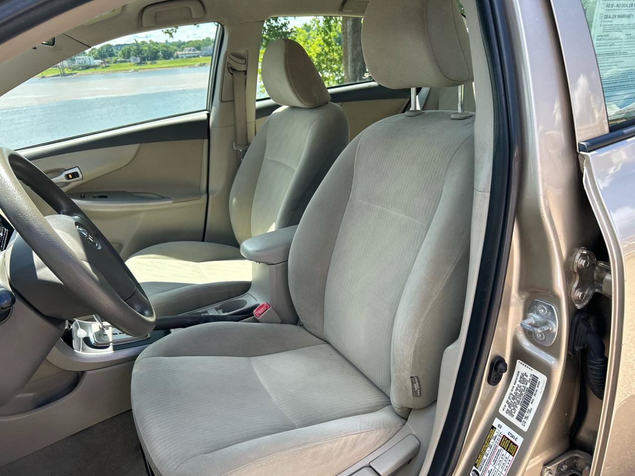 Used 2010 Toyota Corolla CE FWD image 9
