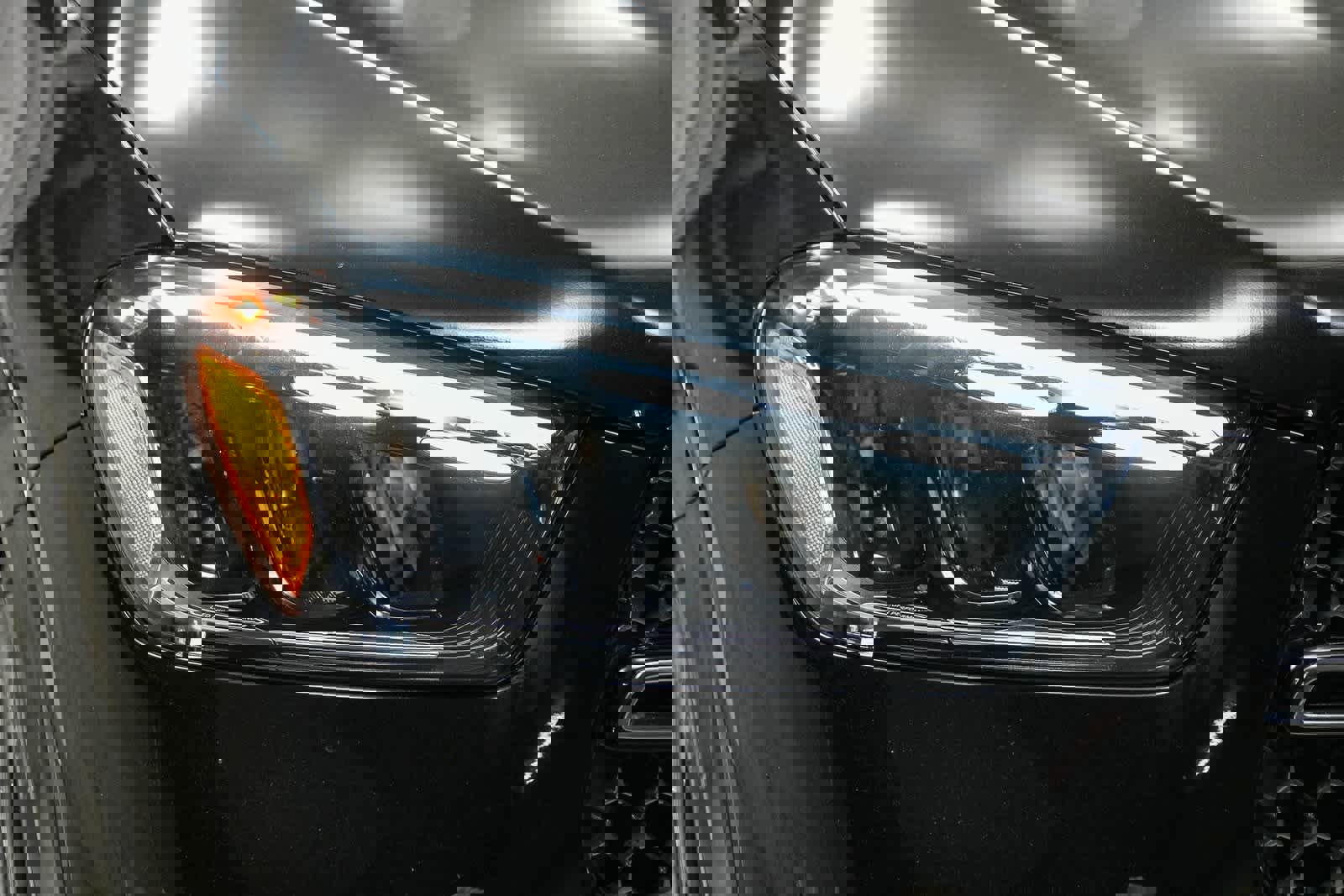 Used 2025 Mercedes-Benz GLE 450 4MATIC image 5