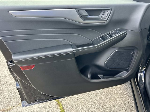 Used 2024 Ford Escape Active image 18
