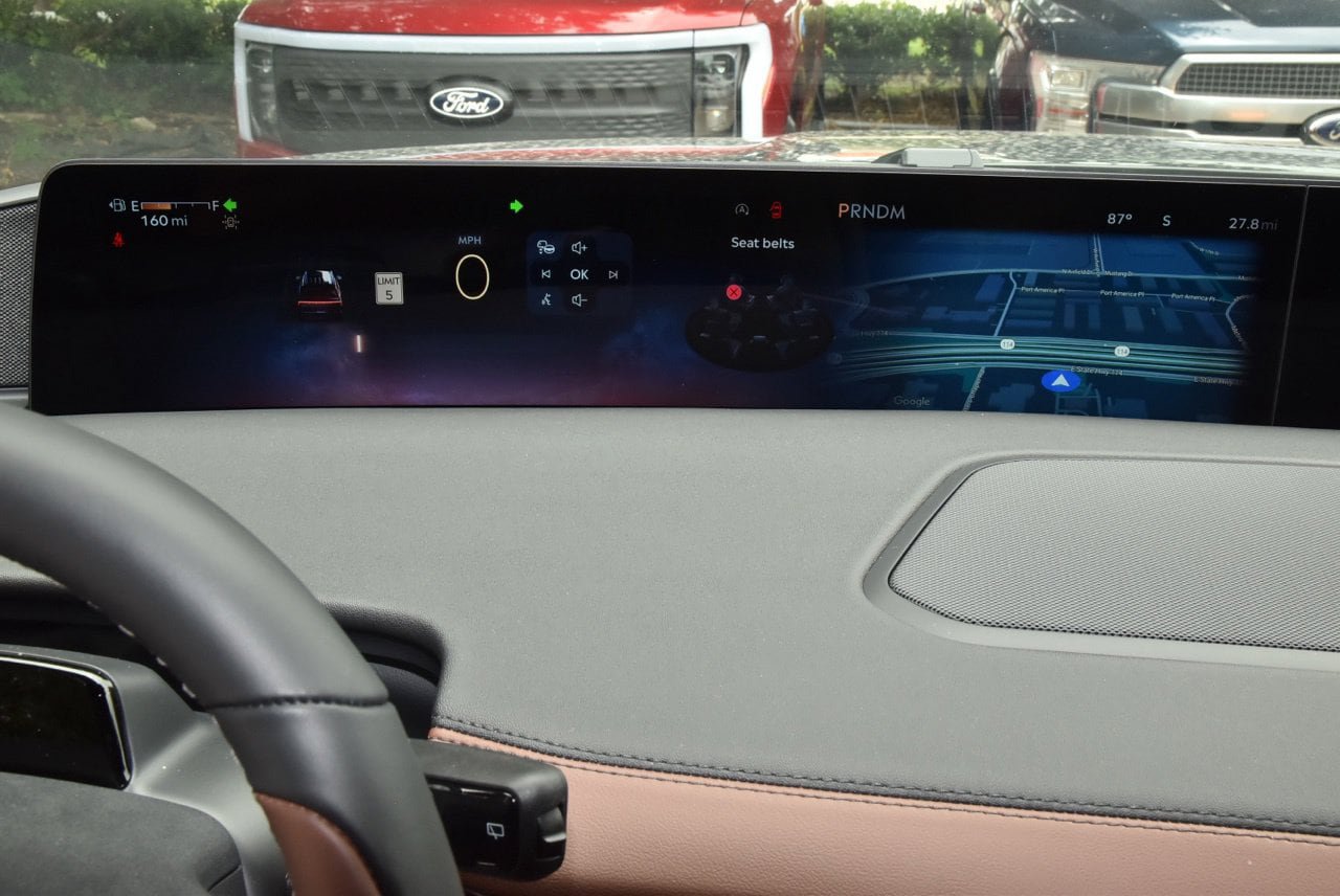 New 2026 Lincoln Navigator Reserve AWD/4WD image 27