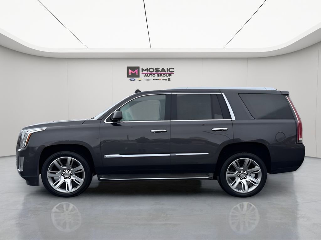 Used 2015 Cadillac Escalade Luxury image 6
