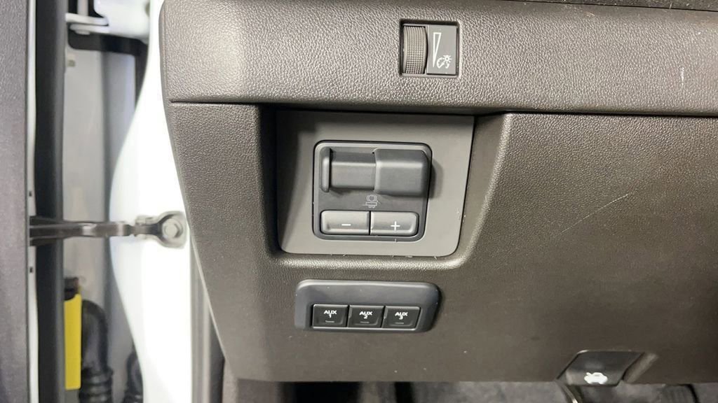 New 2025 Chevrolet Colorado Trail Boss w/ Midnight Edition image 29