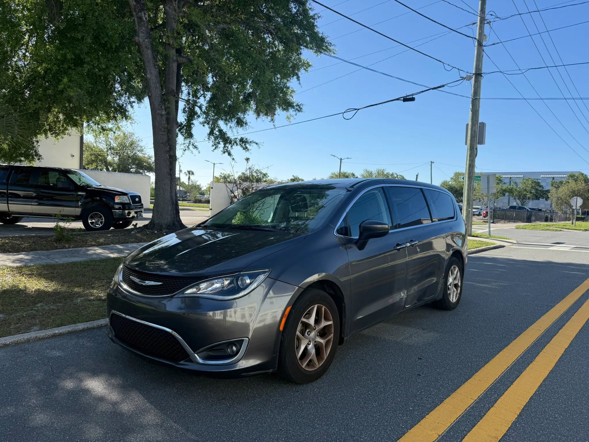 Used 2017 Chrysler Pacifica Touring Plus w/ Tire & Wheel Group