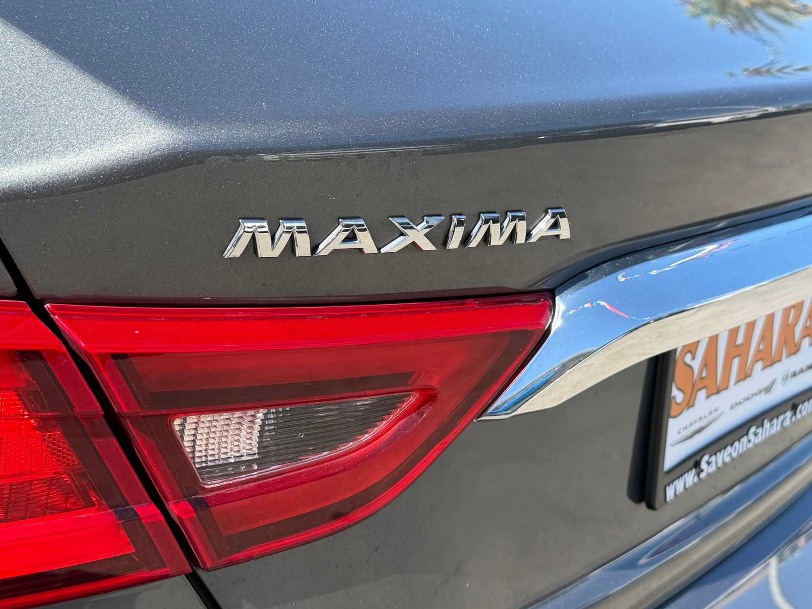 Used 2017 Nissan Maxima 3.5 SV FWD image 32