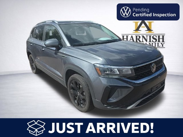Certified 2023 Volkswagen Taos SE w/ Panoramic Sunroof Package