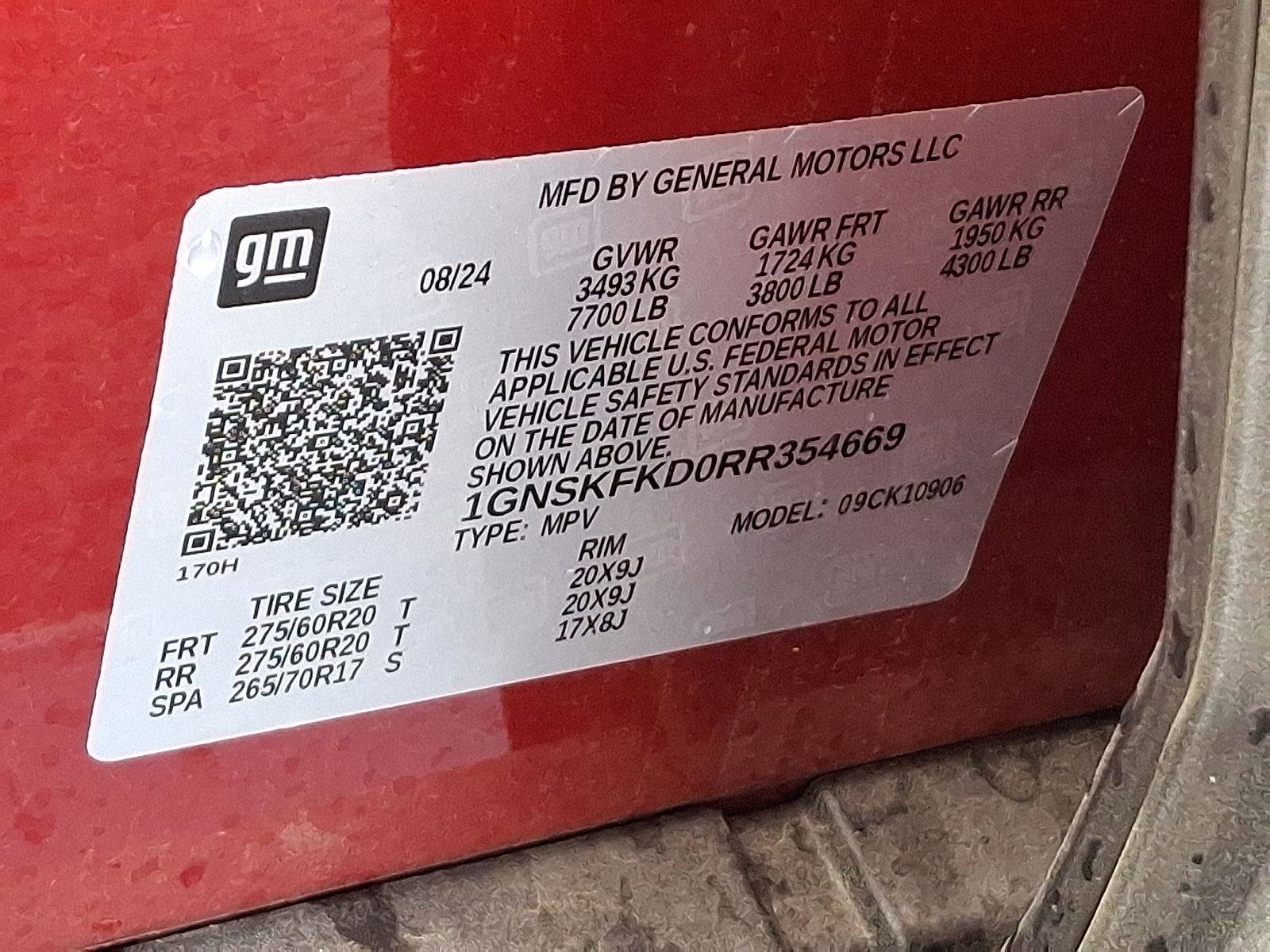 Used 2024 Chevrolet Suburban Premier w/ Premium Package image 29