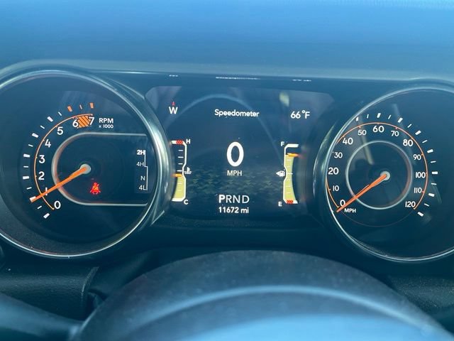 Certified 2022 Jeep Wrangler Unlimited Sahara AWD/4WD image 19