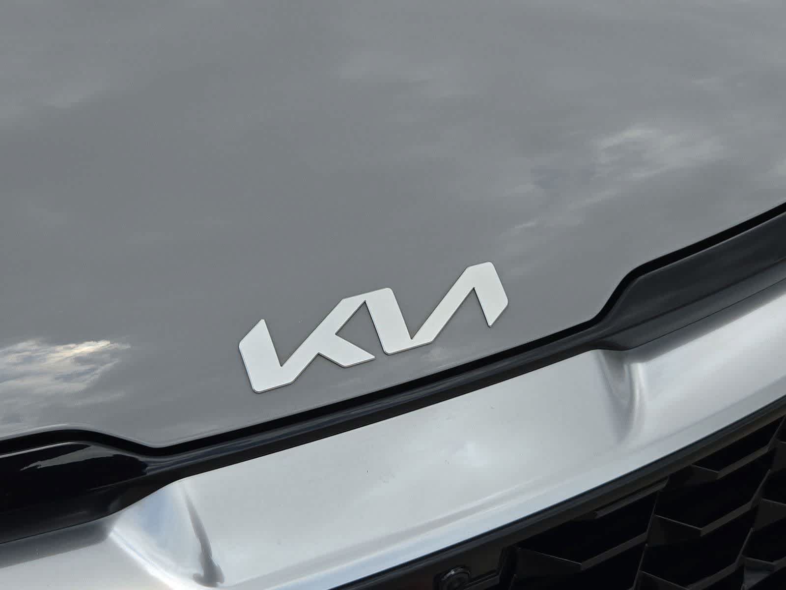Certified 2023 Kia Sportage SX FWD image 9