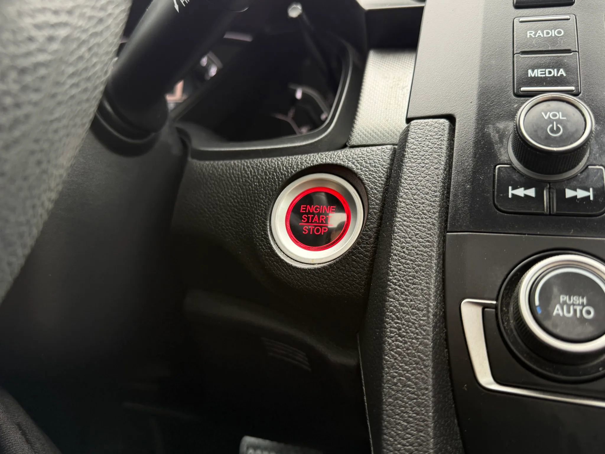 Used 2018 Honda Civic LX-P image 43