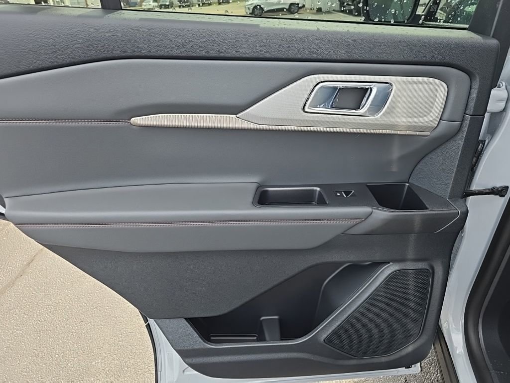 New 2026 Ford Explorer Active image 36