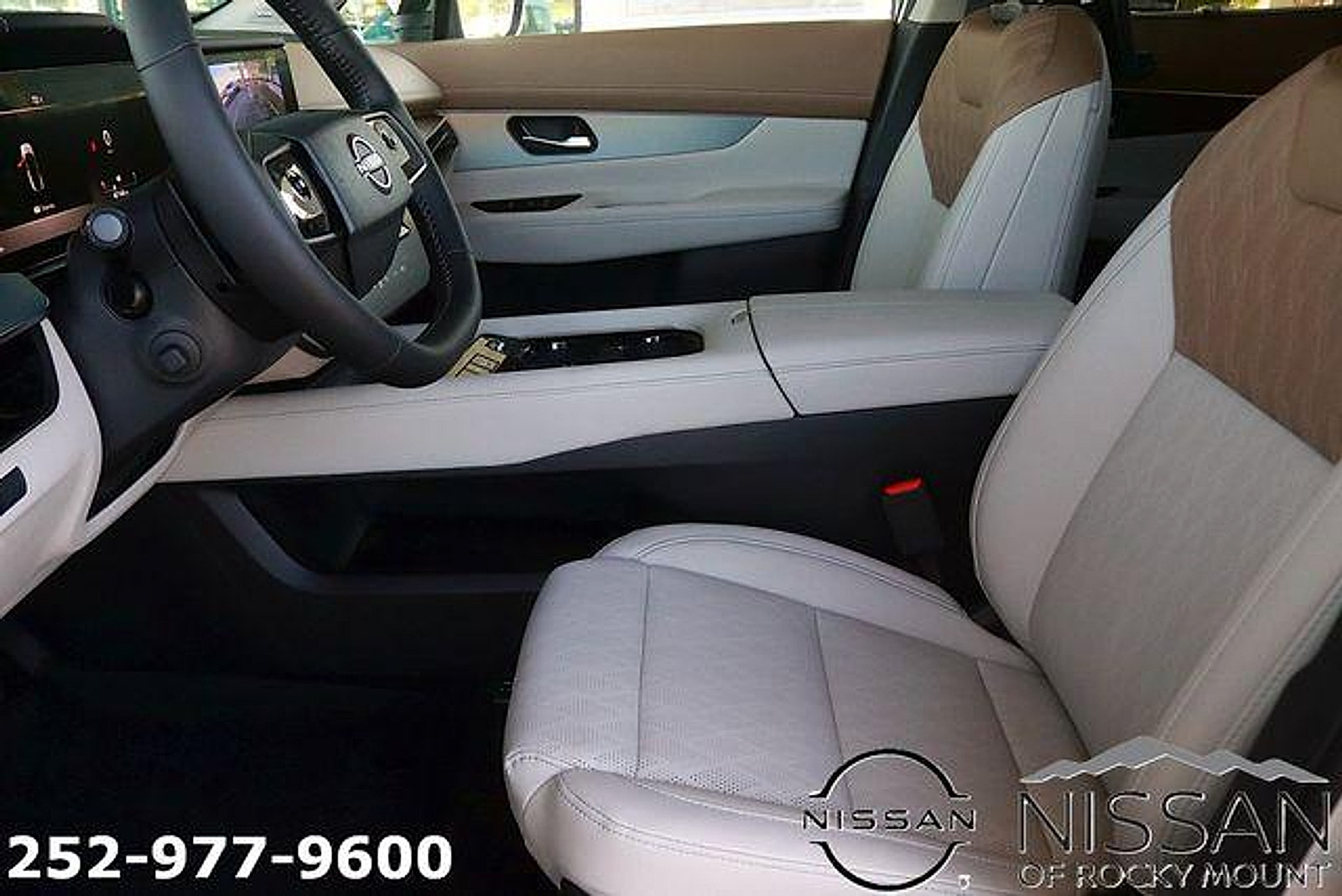 New 2026 Nissan Murano Platinum w/ Cargo Package AWD/4WD image 13