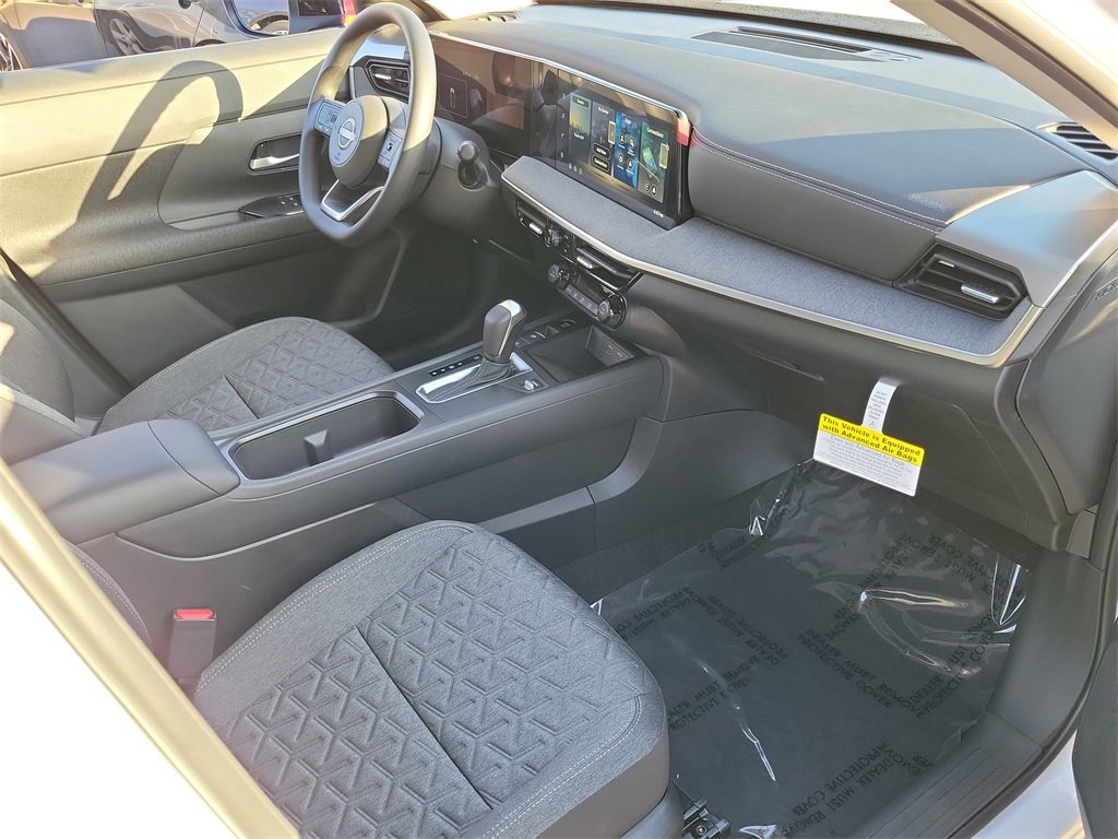 New 2026 Nissan Kicks SV image 11