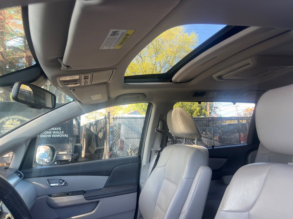 Used 2014 Honda Odyssey EX-L image 28