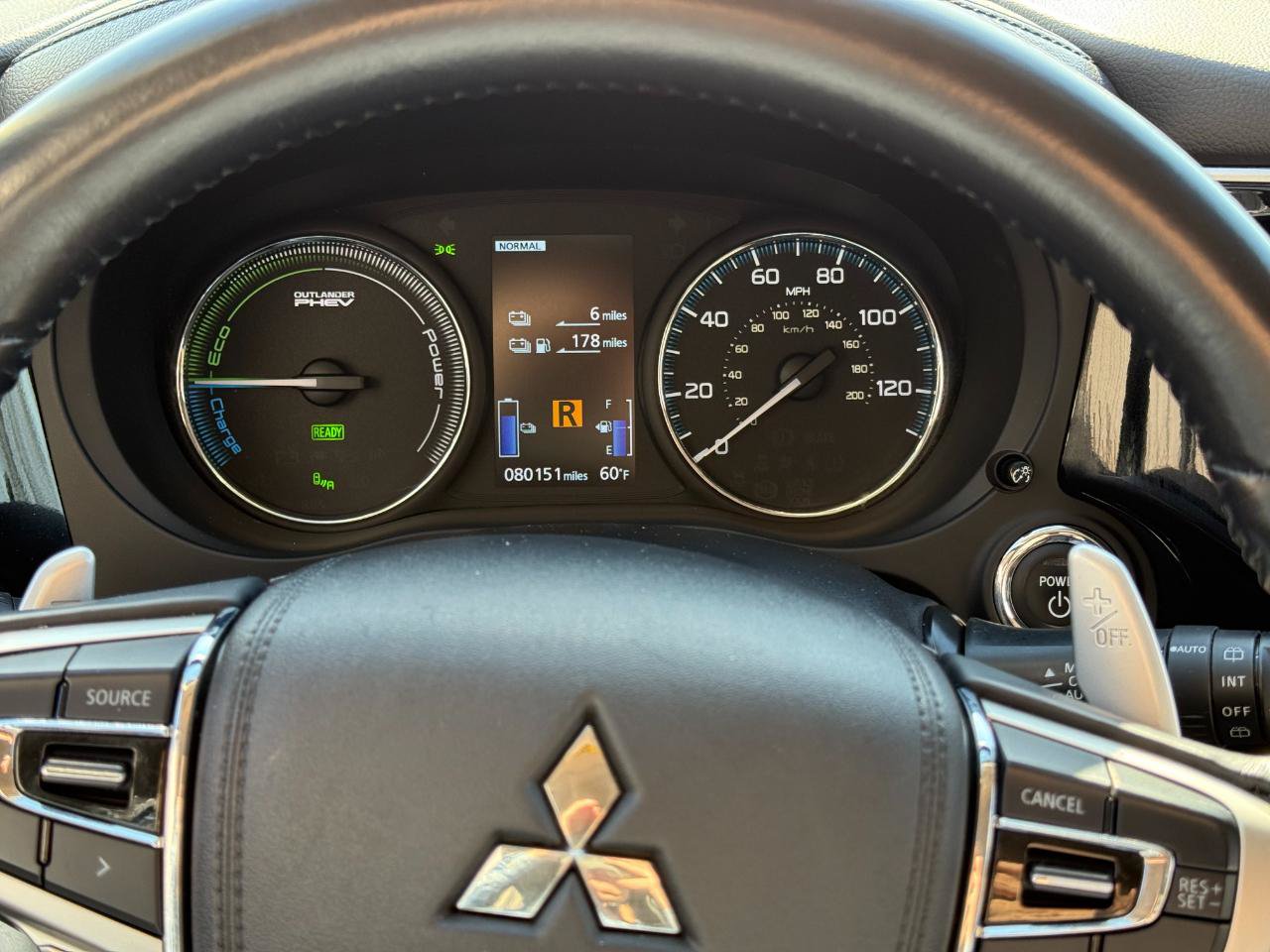 Used 2018 Mitsubishi Outlander SEL AWD/4WD image 11