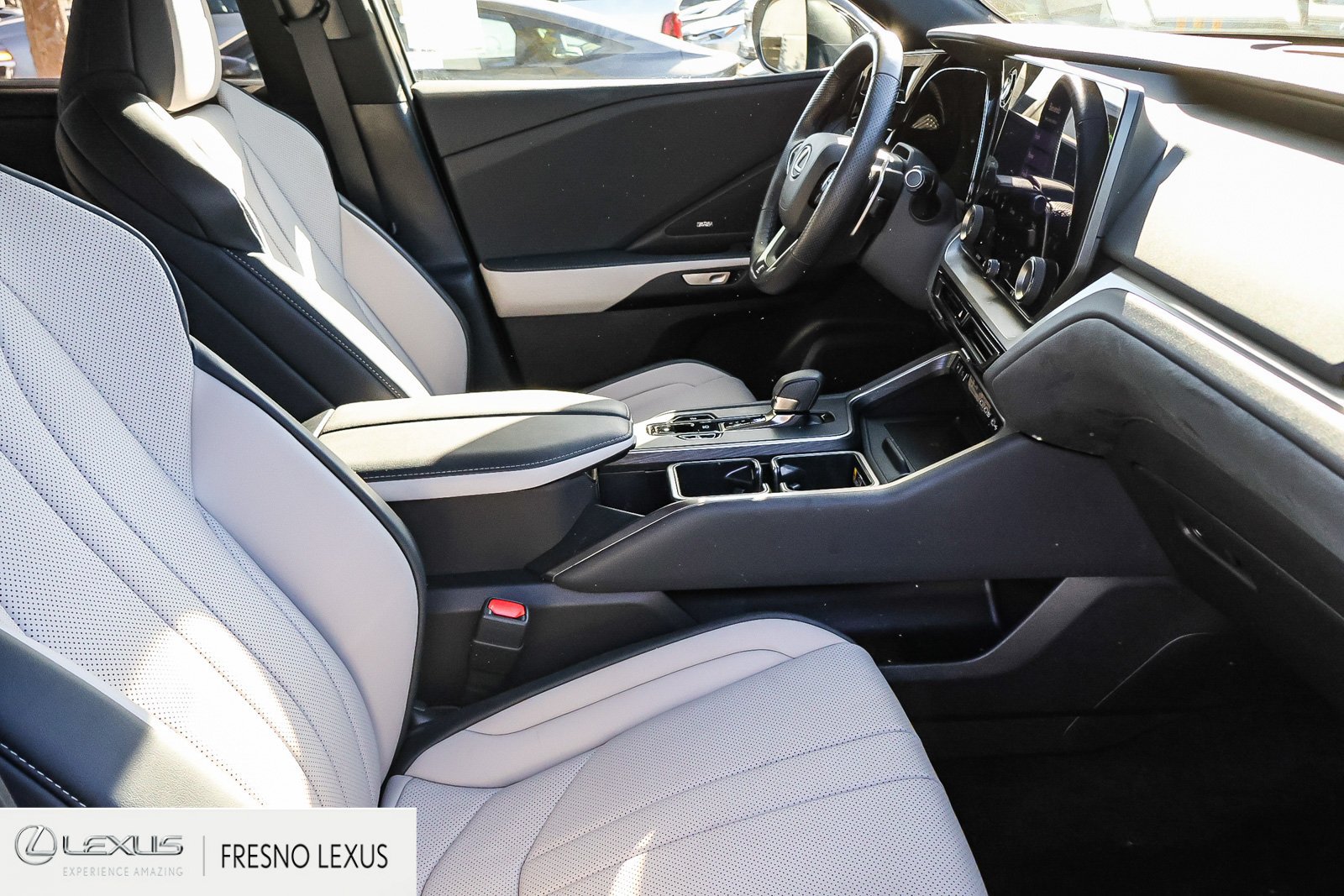 Certified 2025 Lexus TX 500h AWD w/ Technology Package image 12