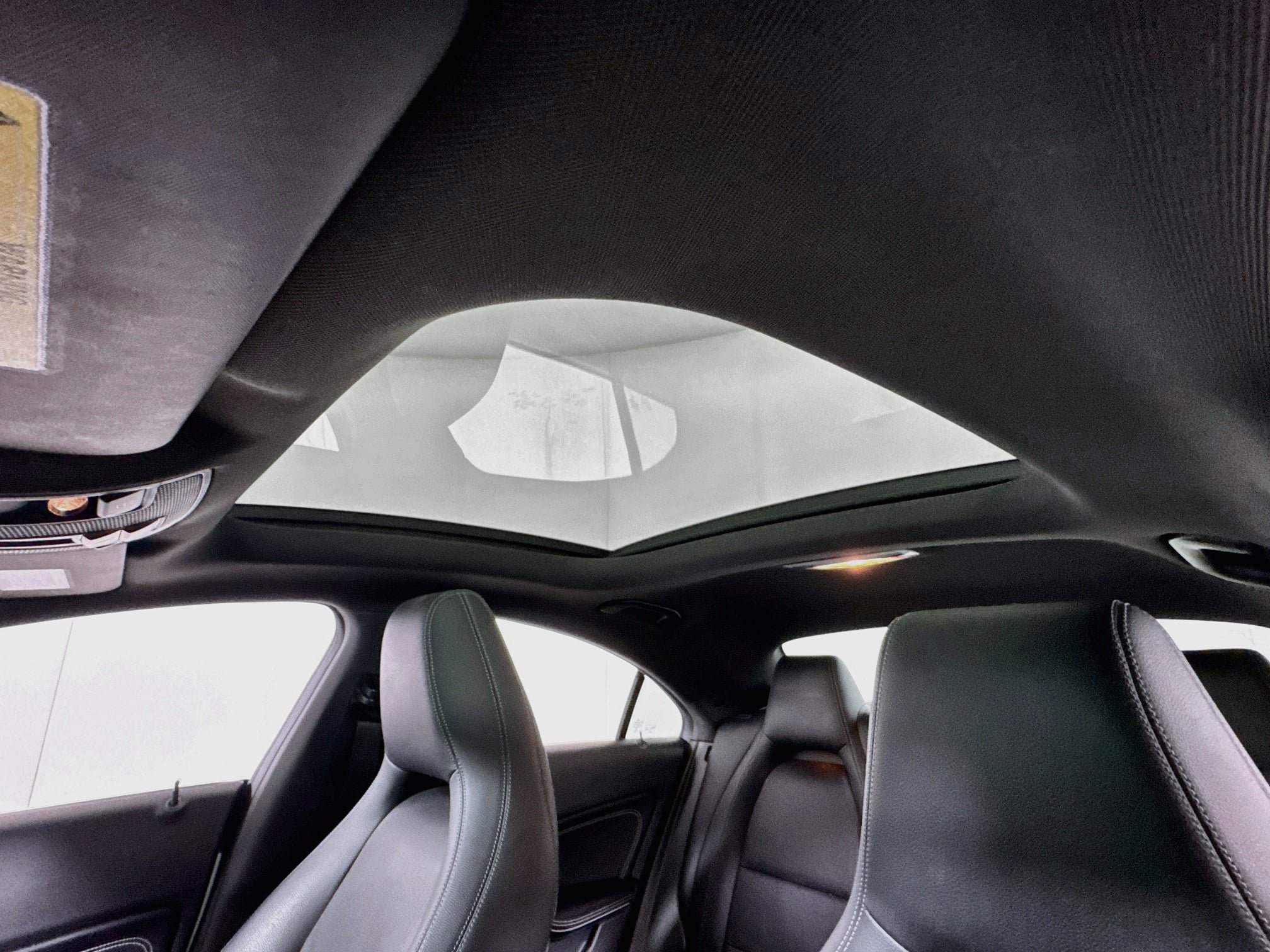 Used 2018 Mercedes-Benz CLA 250 4MATIC image 4