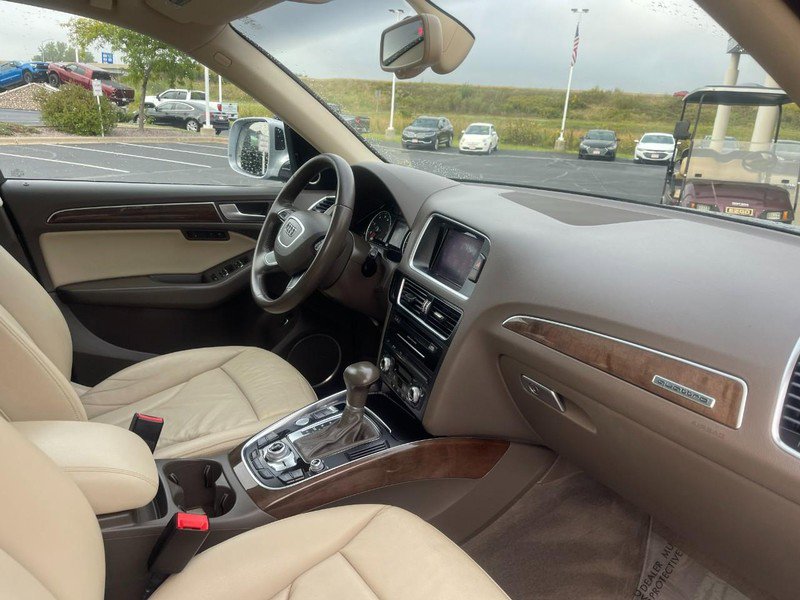 Used 2016 Audi Q5 2.0T Premium Plus w/ Technology Package image 9