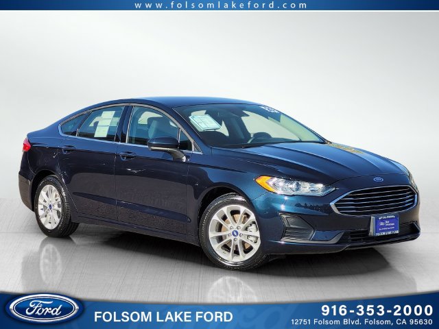 Certified 2020 Ford Fusion SE FWD image 1