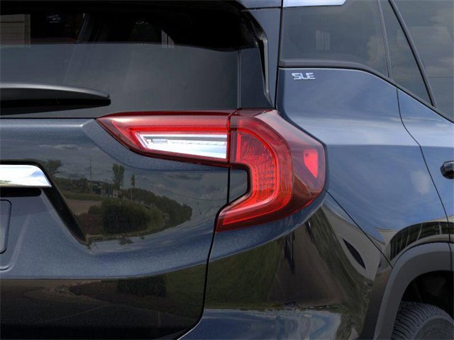 New 2024 GMC Terrain SLE w/ Driver Convenience Package image 11