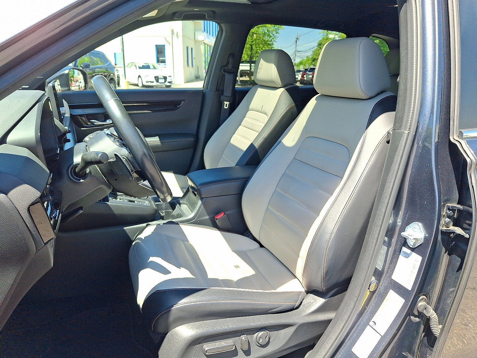 Used 2024 Honda CR-V Sport Touring image 16