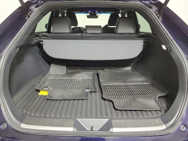 Used 2024 Toyota Venza XLE AWD/4WD image 10