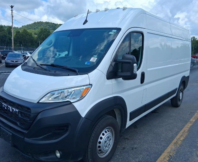 Used 2025 RAM ProMaster 2500 w/ Convenience Group FWD image 1