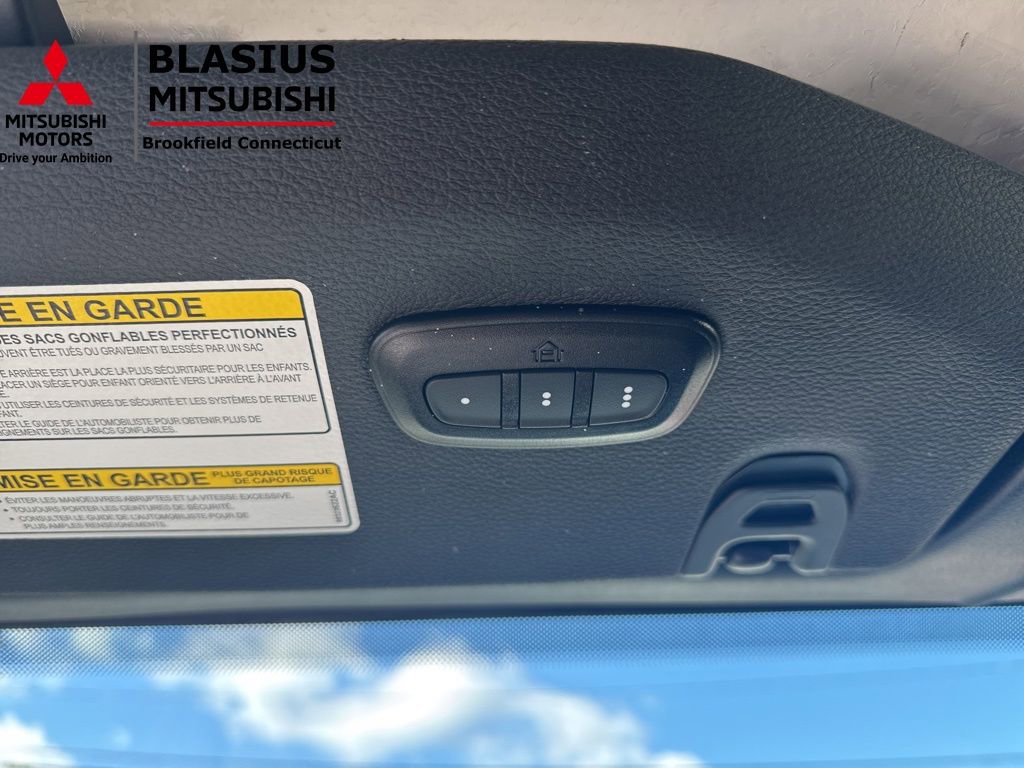 Used 2023 Jeep Wrangler Unlimited Sahara image 29