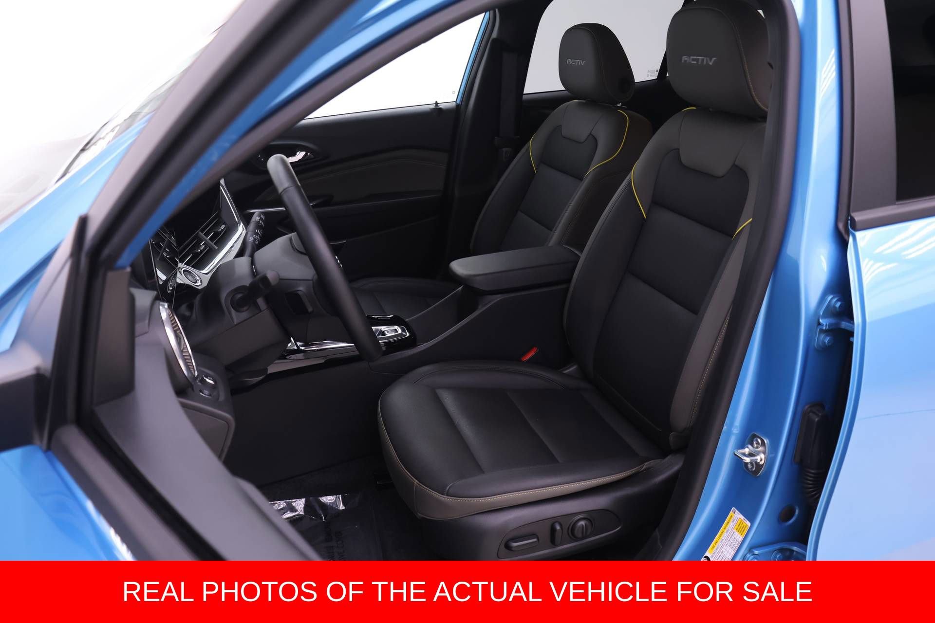 Used 2025 Chevrolet Trax ACTIV w/ Driver Confidence Package image 4