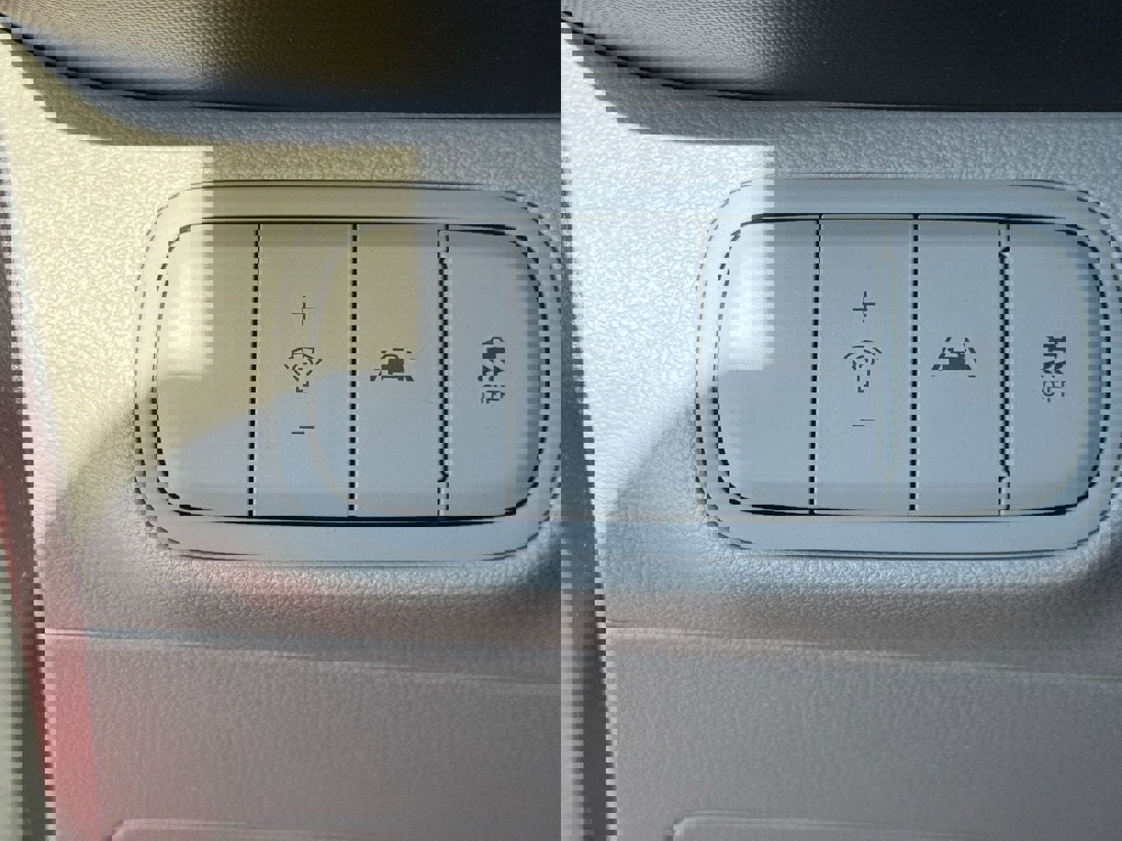 Used 2022 Hyundai Venue SEL image 25