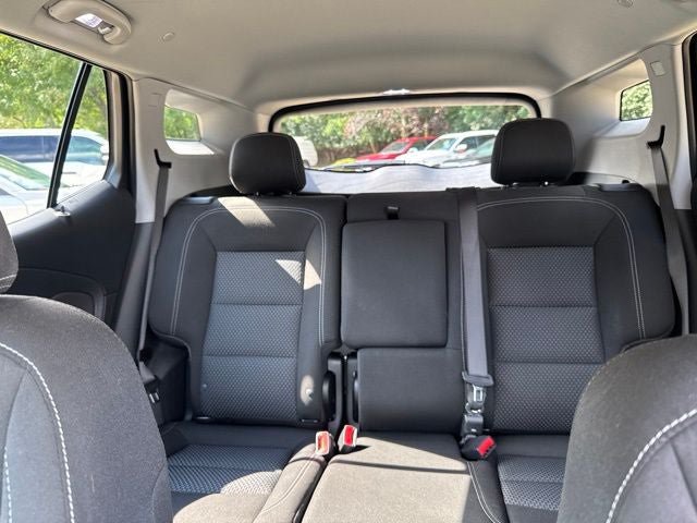 Used 2023 GMC Terrain SLE AWD/4WD image 14