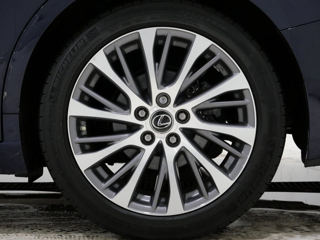 Used 2021 Lexus ES 350 w/ Premium Package image 10