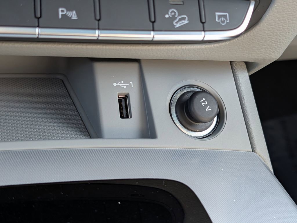 Used 2025 Audi Q5 2.0T Premium image 50