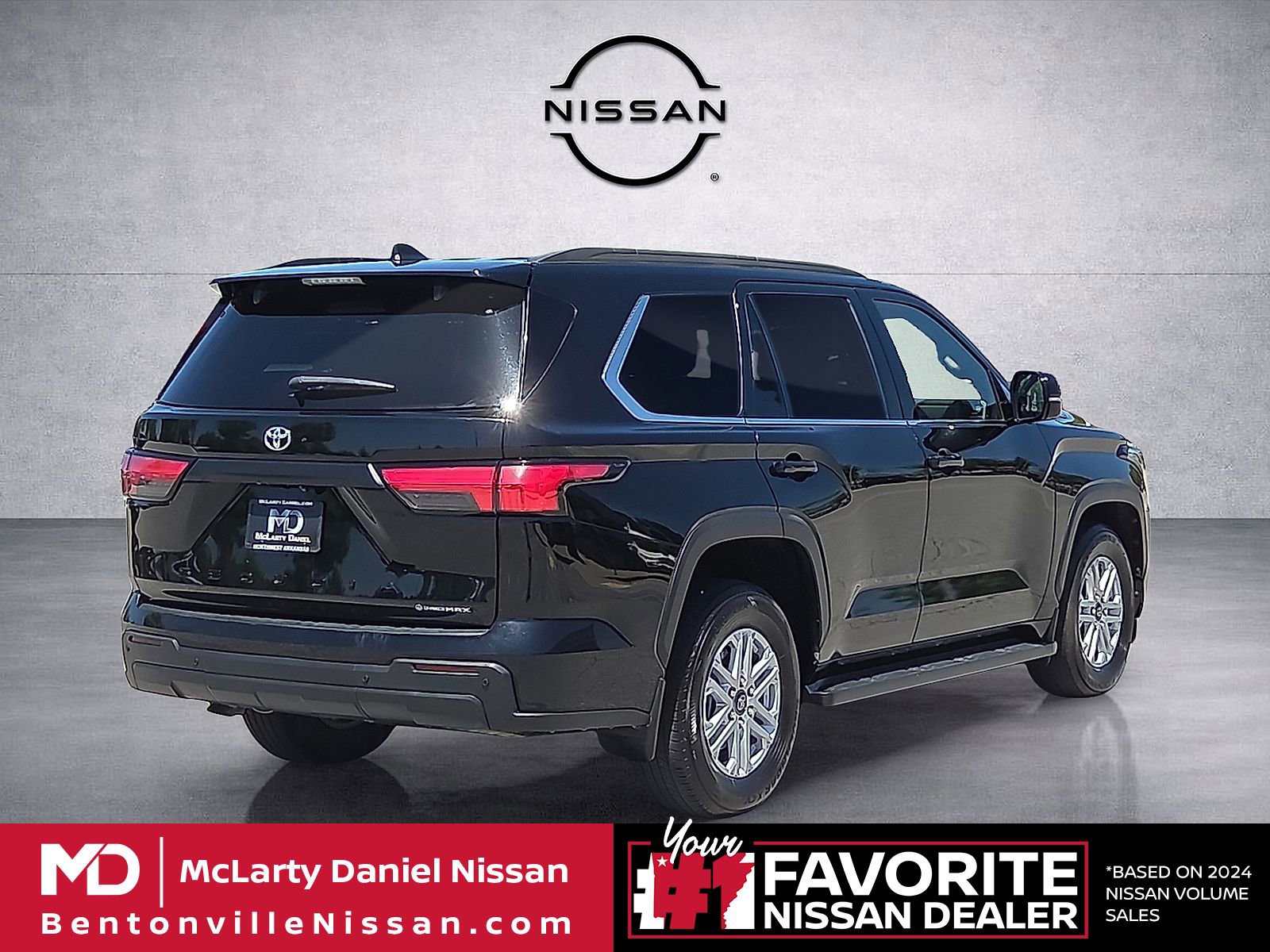 Used 2025 Toyota Sequoia SR5 AWD/4WD image 5