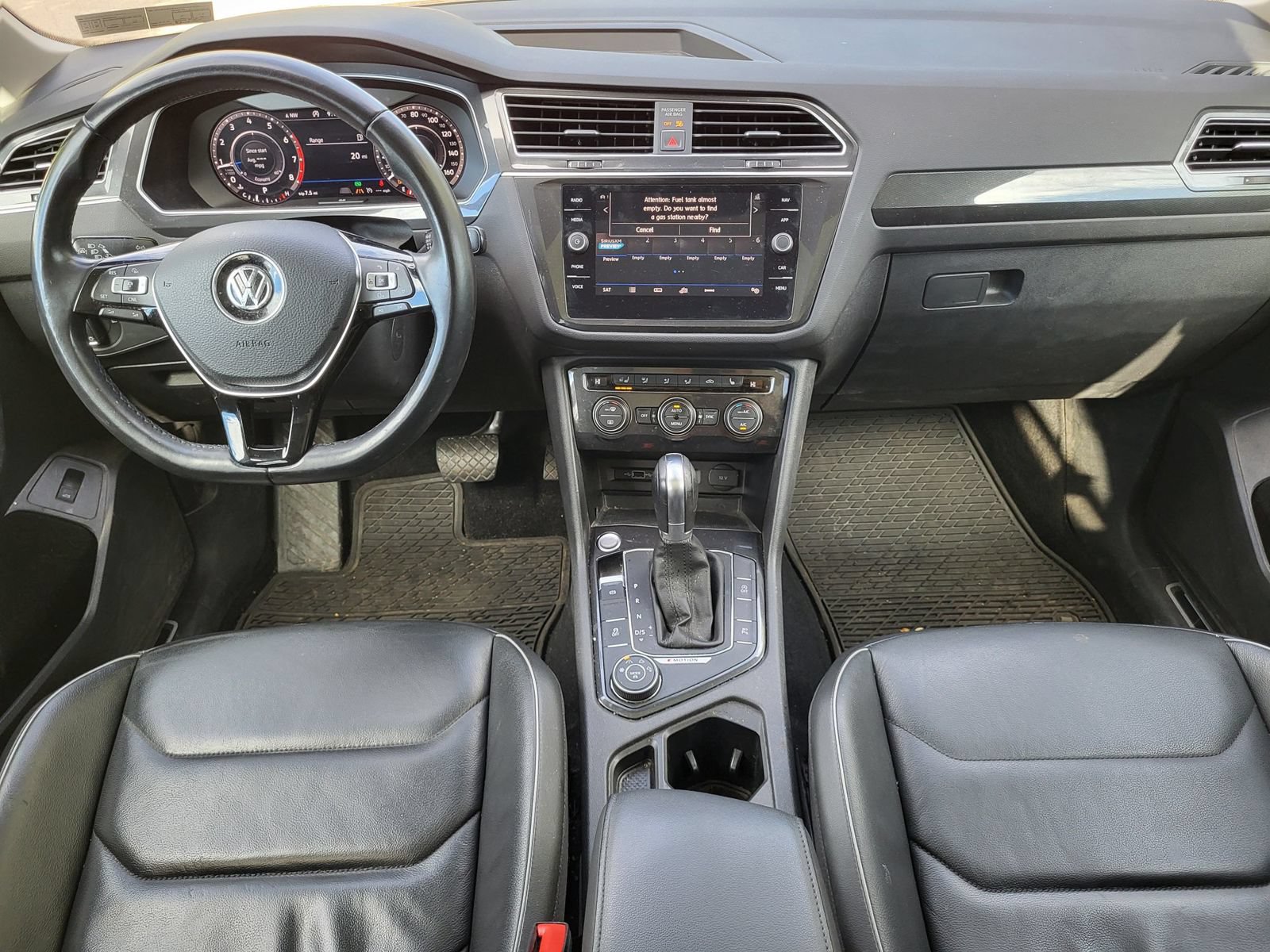 Used 2018 Volkswagen Tiguan SEL Premium AWD/4WD image 26