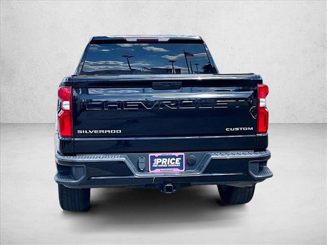 Used 2020 Chevrolet Silverado 1500 Custom w/ Custom Value Package RWD image 4