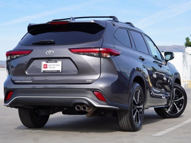 Certified 2021 Toyota Highlander XSE image 5