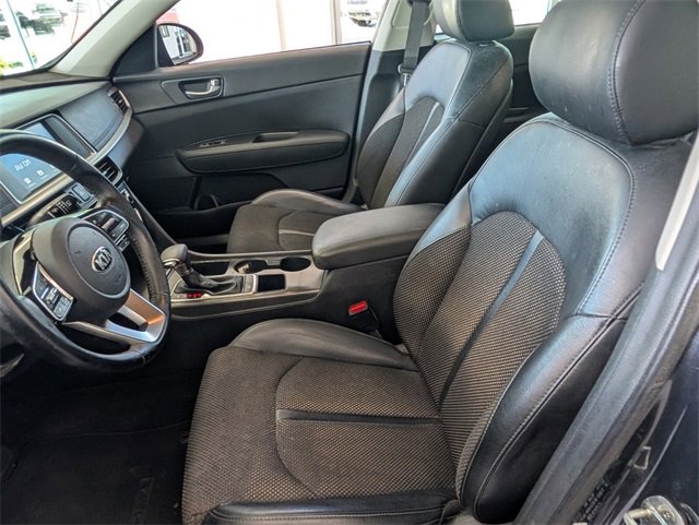 Used 2020 Kia Optima S image 6