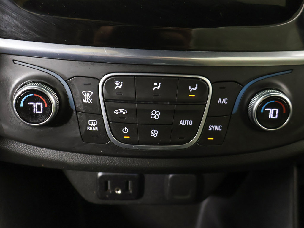 Used 2022 Chevrolet Traverse LS AWD/4WD image 47