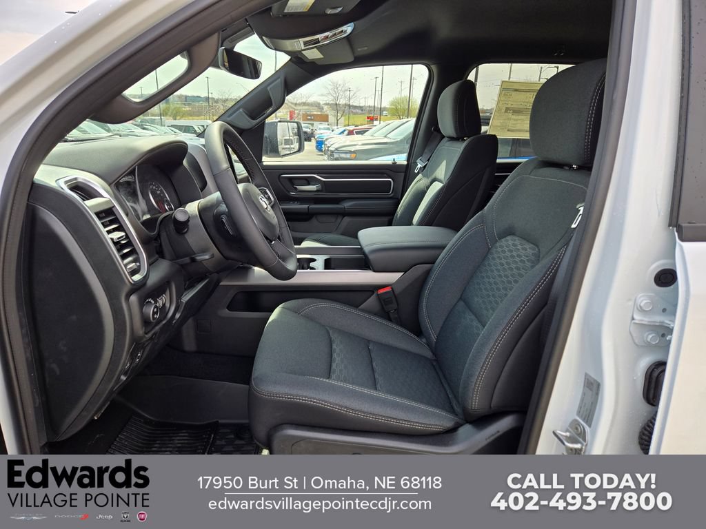 New 2026 RAM 1500 Big Horn AWD/4WD image 13