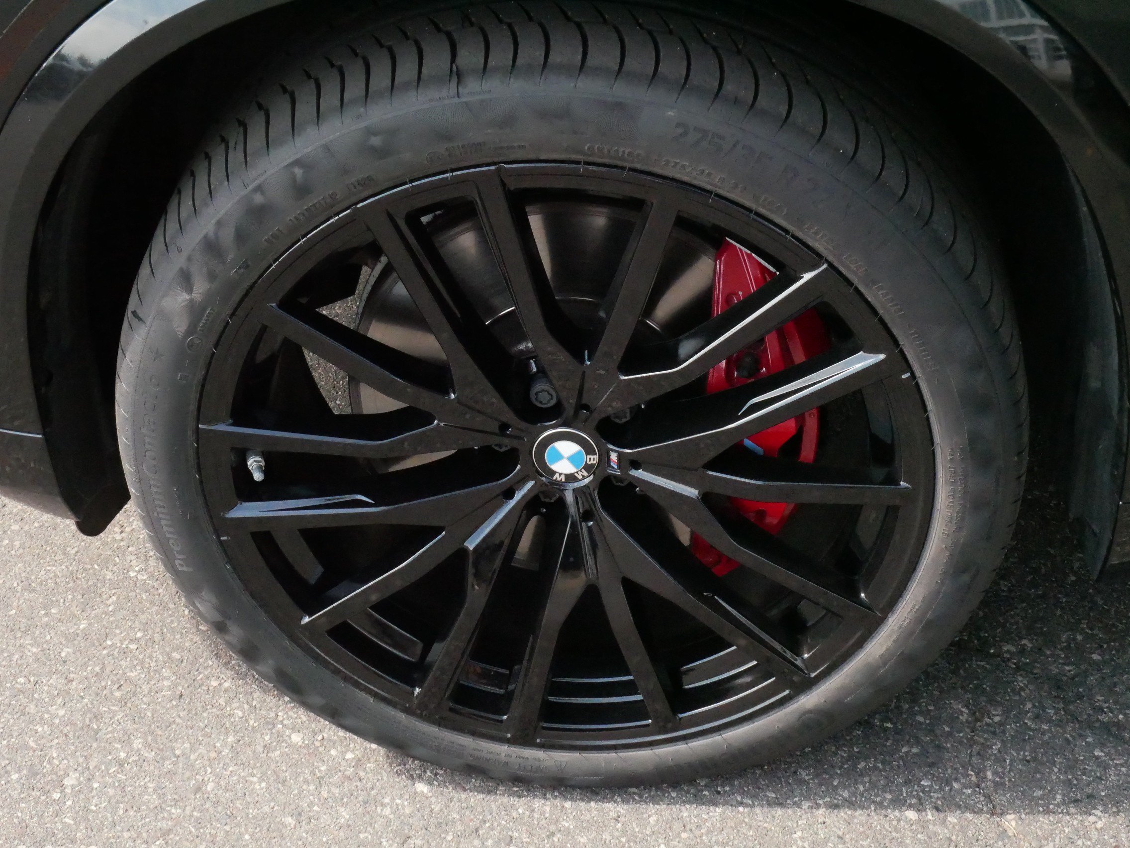 Used 2022 BMW X5 M50i w/ Executive Package AWD/4WD image 15