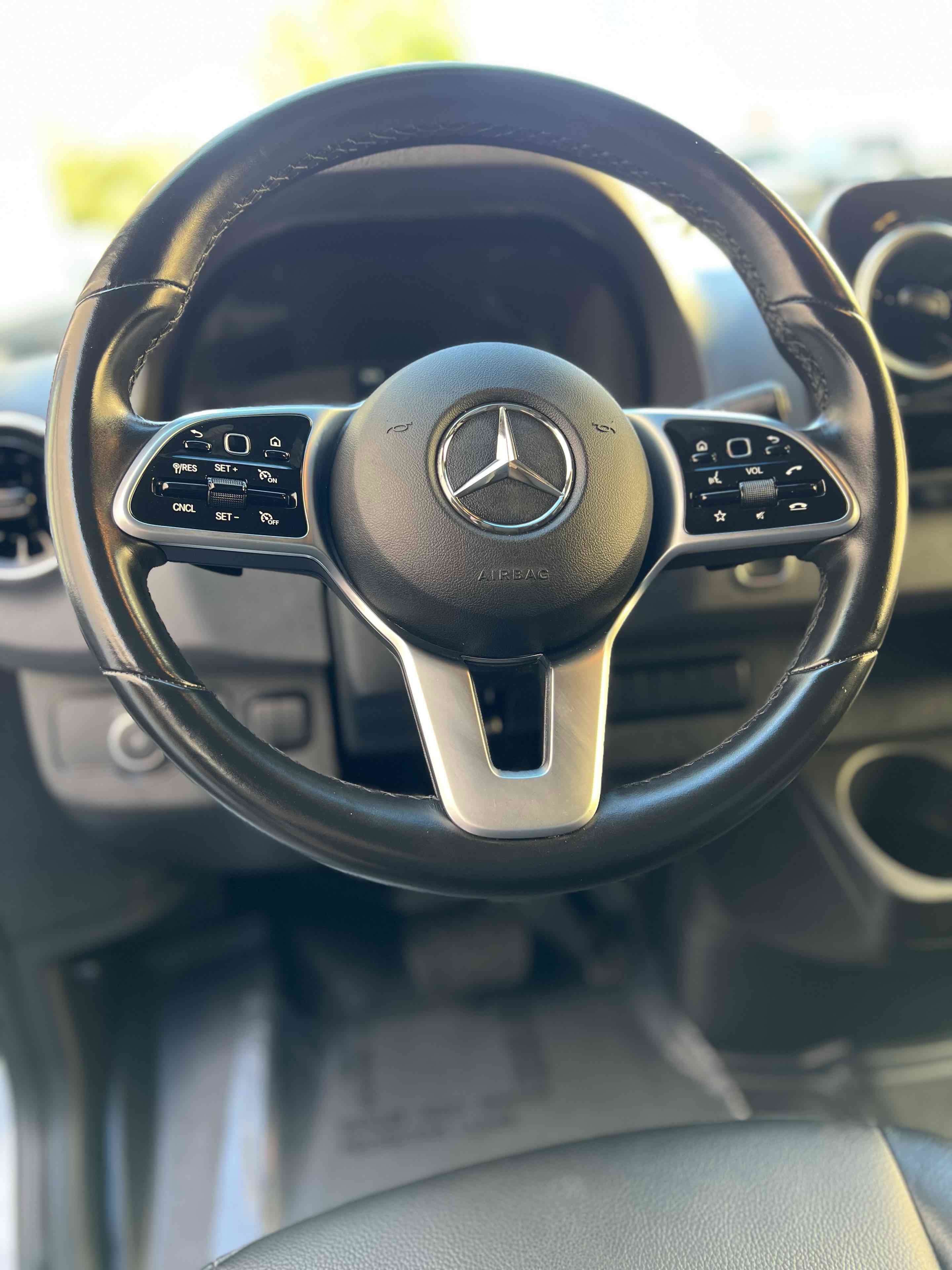 Used 2024 Mercedes-Benz Sprinter 2500 image 28