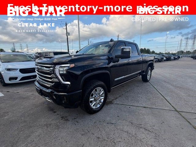 Used 2024 Chevrolet Silverado 2500 High Country AWD/4WD image 1