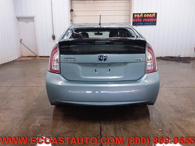 Used 2014 Toyota Prius Two FWD image 8