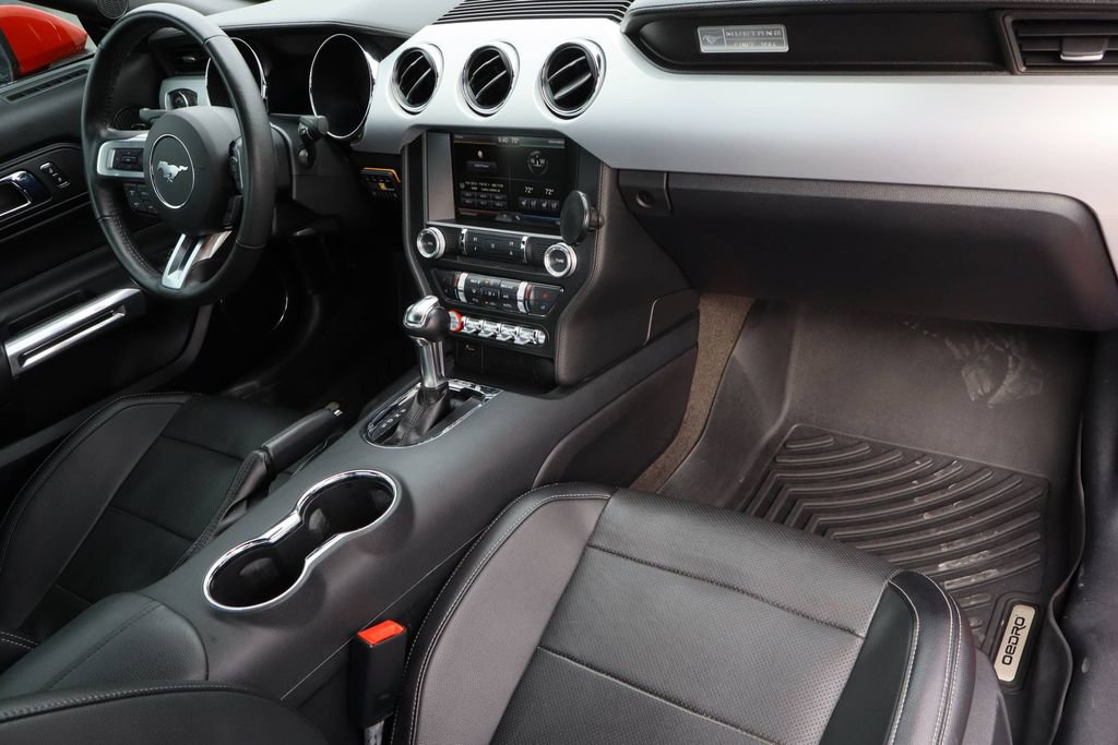 Used 2015 Ford Mustang GT Premium RWD image 26