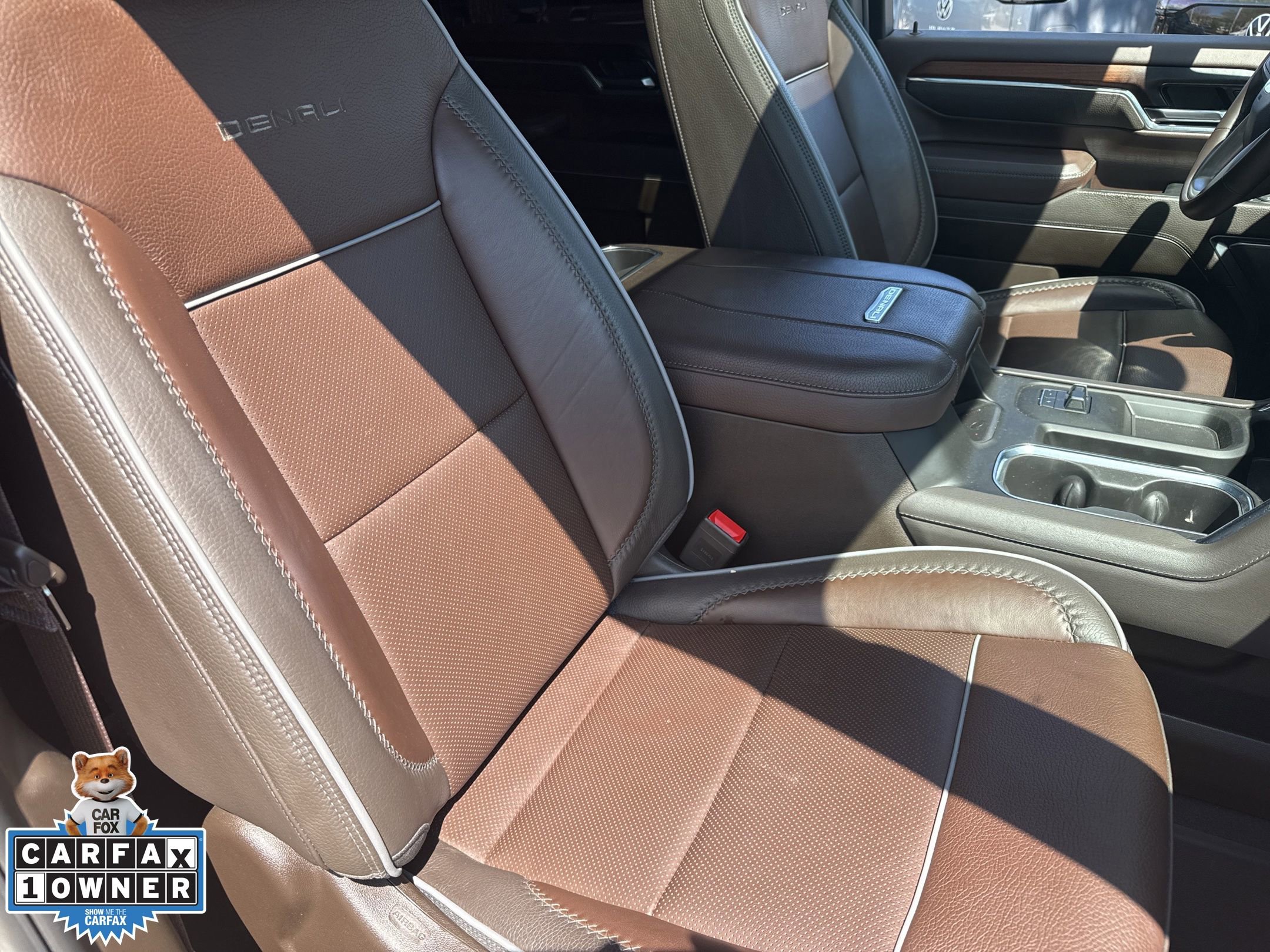 Used 2024 GMC Sierra 2500 Denali w/ Denali Reserve Package image 27
