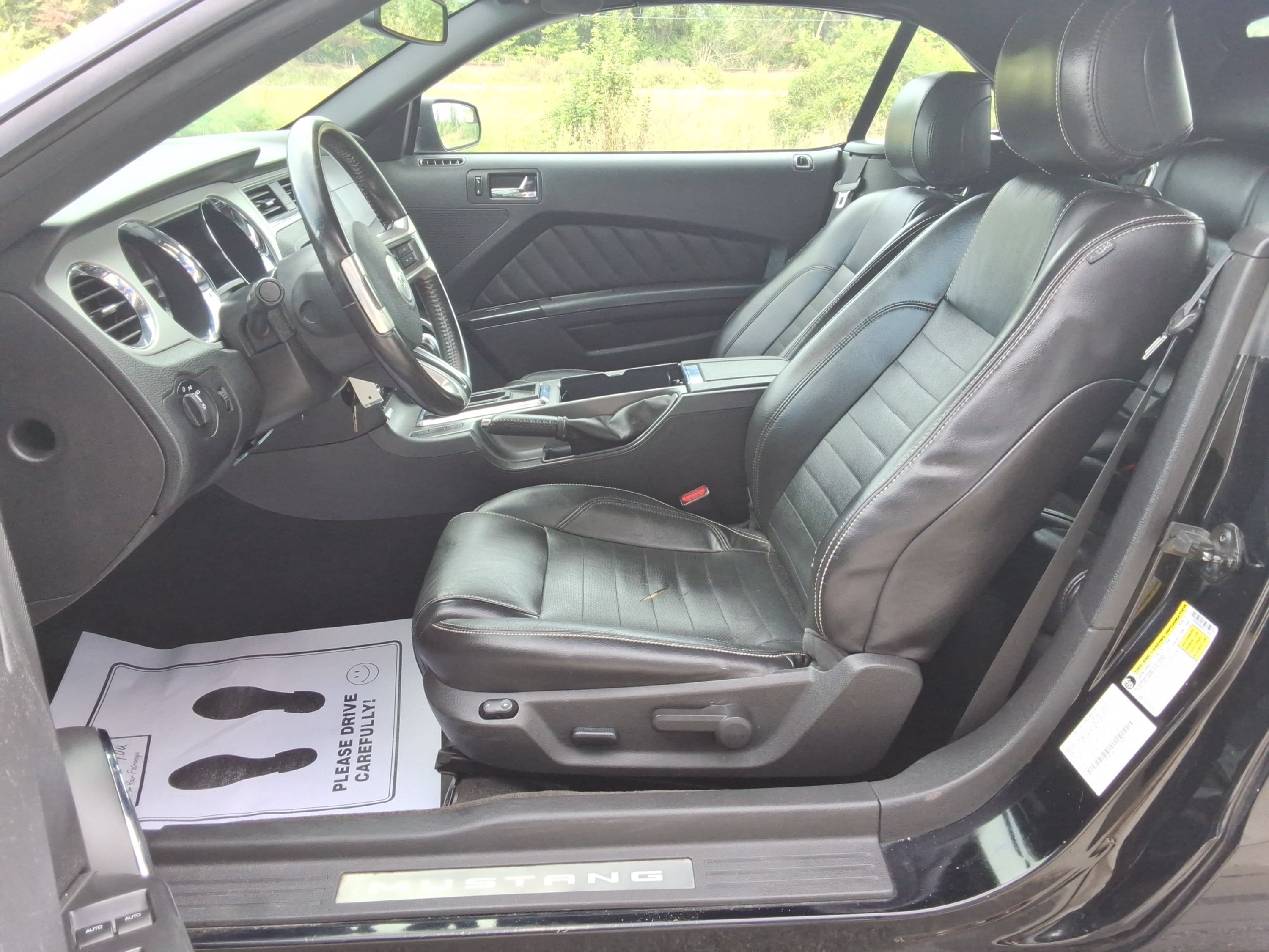 Used 2014 Ford Mustang Premium w/ Equipment Group 201A RWD image 25