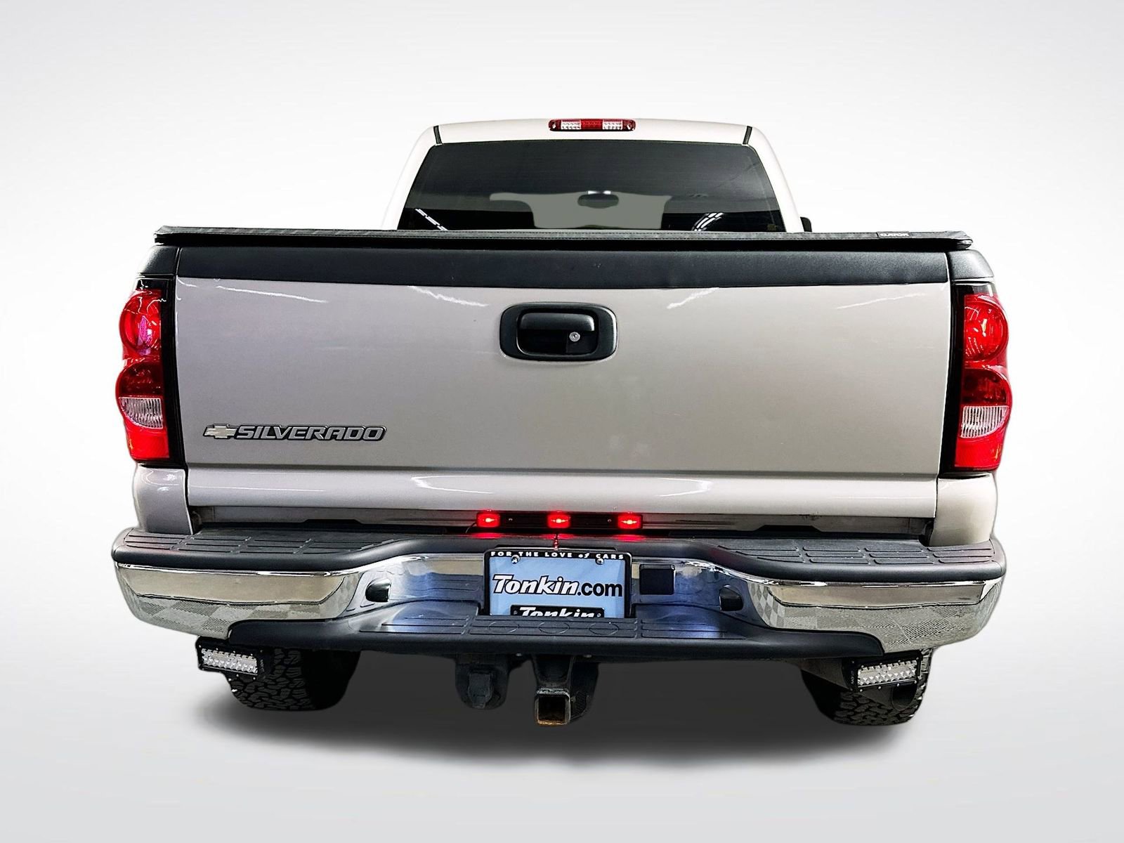 Used 2006 Chevrolet Silverado 2500 LT w/ Heavy-Duty Power Package image 7