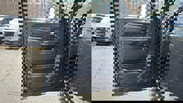 Used 2025 RAM 2500 Limited image 12