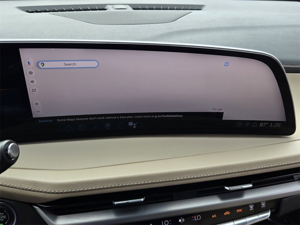 Used 2024 Cadillac XT4 Luxury w/ Cold Weather Package image 23